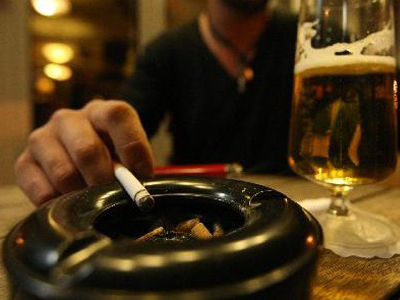 Έρχονται αυστηρότερα αντικαπνιστικά μέτρα