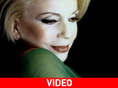 Νόνικα Γαληνέα: 50 χρόνια στο θεατρικό σανίδι