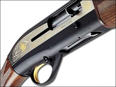 Τους πυροβόλησε επειδή τον ενοχλούσαν