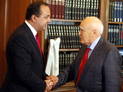 Στο Προεδρικό Μέγαρο ο Θ. Καράογλου