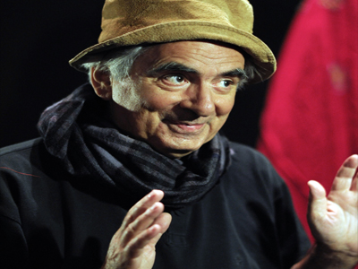 «Οι άλλες μου ζωές», μία σύνθεση 17 μονολόγων με τον Κώστα Καστανά