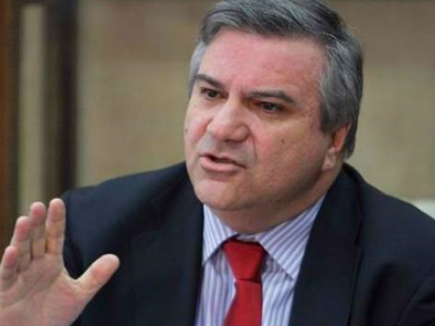 Υποψήφιος για την προεδρία και ο Καστανίδης;