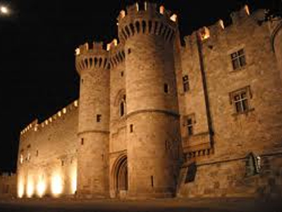 «Χωρίς κρουαζιέρα η Μεσαιωνική Πόλη θα χαθεί»