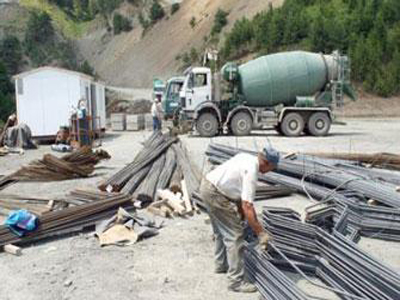 Σε πρωτοφανή ασφυξία ο κατασκευαστικός κλάδος