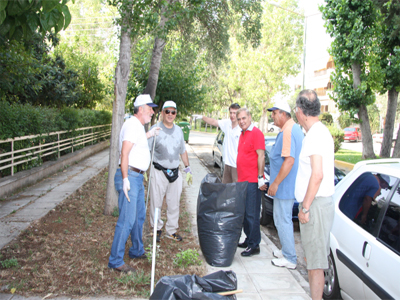 Επιχείρηση καθαρισμού στη Βαρυμπόμπη