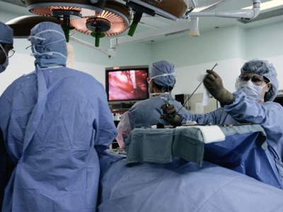 Ρομπότ- καβούρι αφαιρεί όγκους