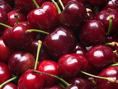 Όπου ακούς πολλά κεράσια… μην κρατάς μικρό καλάθι!