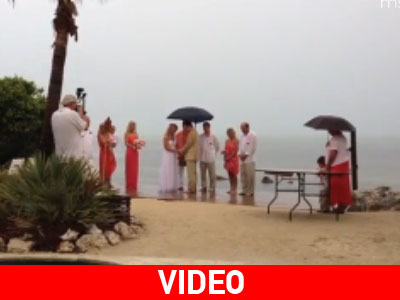 Κι ένα αστραπόβροντο…!