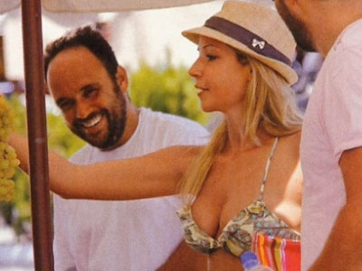 Μίνι ταξίδι του μέλιτος στην Αίγινα