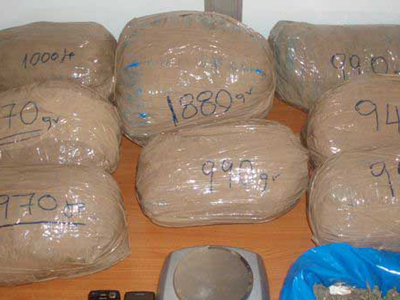 Συνελήφθη με 124 κιλά ακατέργαστης κάνναβης