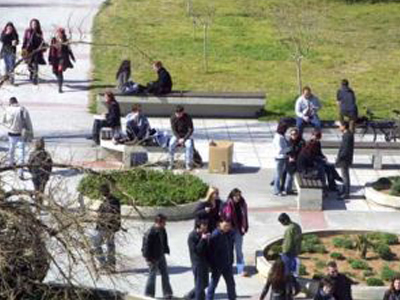 Κίνδυνος για λουκέτο σε φοιτητική λέσχη