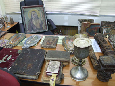 Ψάχνουν την άκρη του νήματος για τις κλοπές σε εκκλησίες