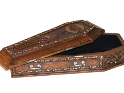 Πουλούσαν τους όρχεις των νεκρών