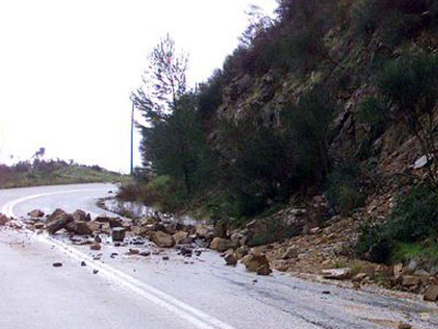 Διαδοχικές κατολισθήσεις στο οδικό δίκτυο του Νομού Κοζάνης