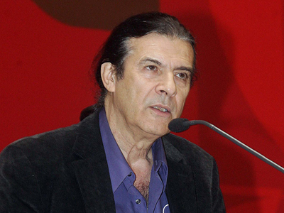 Χωρίς γραβάτα ο αντιπρόεδρος