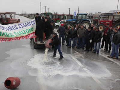 Μετά τους αγρότες, διεκδικούν και οι κτηνοτρόφοι
