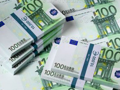 Ακόμη μεγαλύτερη μείωση των καταθέσεων τον Ιούλιο