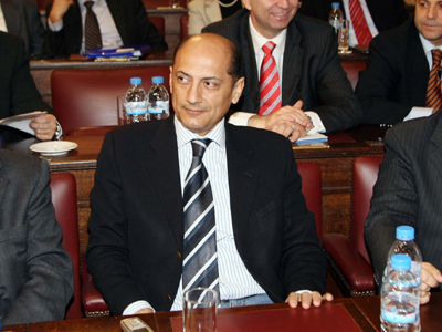 Πρόταση ενοχής για τον Μαντούβαλο Πρόταση ενοχής για τον Μαντούβαλο