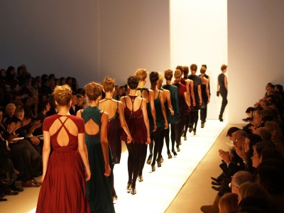 Ανοιχτή επίδειξη μόδας στην πλατεία Αριστοτέλους