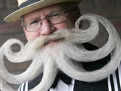 Τα πιο περίεργα μουστάκια της Ευρώπης στην Αυστρία Τα πιο περίεργα μουστάκια της Ευρώπης στην Αυστρία