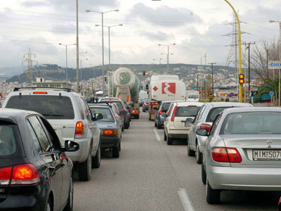 Μποτιλιάρισμα σε όλα τα μπλόκα των αγροτών Μποτιλιάρισμα σε όλα τα μπλόκα των αγροτών