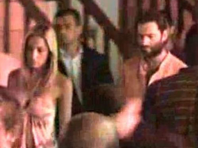 Στη Μύκονο με νέα συνοδό…