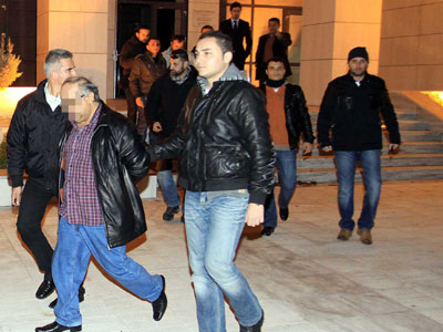 Στις φυλακές Κομοτηνής οδηγούνται οι κατηγορούμενοι Στις φυλακές Κομοτηνής οδηγούνται οι κατηγορούμενοι