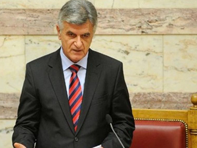 Πετσάλνικος ο… φονταμενταλιστής!