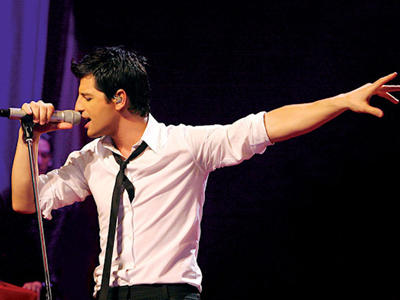 Μόνο για μια στιγμή…