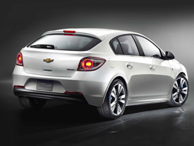 Έτοιμη η έκδοση hatchback του Chevrolet Cruze