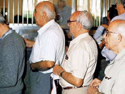 «Εγώ πότε θα πάρω σύνταξη;»