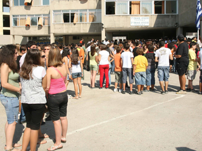 Αλεξανδρούπολη: «Δε θα κλείσουν τα σχολεία πριν από τις γιορτές»