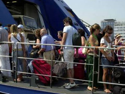 «Μην αφήσεις την άγνοια να σου χαλάσει τις διακοπές!»