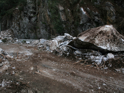 Παρακάμπτοντας τα Τέμπη Παρακάμπτοντας τα Τέμπη