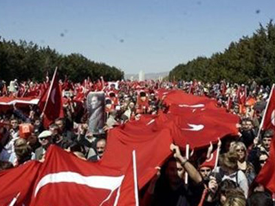 Αυτοκτόνησε Τούρκος αξιωματικός λίγο πριν συλληφθεί Αυτοκτόνησε Τούρκος αξιωματικός λίγο πριν συλληφθεί