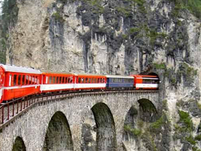 Εκτροχιάστηκε τρένο στις Άλπεις