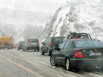Το πρώτο χιόνι στην Καβάλα χωρίς προβλήματα Το πρώτο χιόνι στην Καβάλα χωρίς προβλήματα