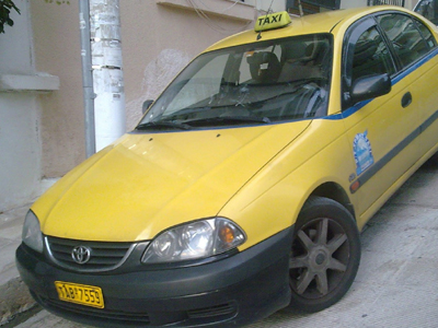 Κυκλοφορούσε ταξί με πλαστές πινακίδες