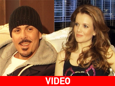 «Γελοιογραφώ μέσα στα τραγούδια μου». Ο Ν. Βουρλιώτης στην Κιμ Κίλιαν