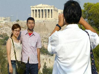 Προς Κινέζους τουρίστες: Μη σκαλίζετε τη μύτη σας δημοσίως