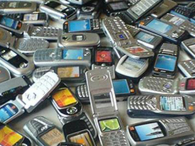 H Ε.Ε. βάζει όριο στο Internet μέσω κινητού