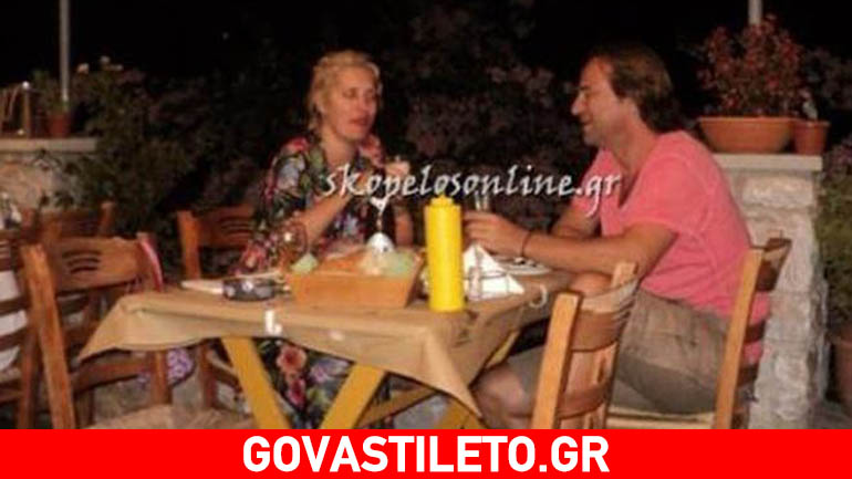 Ελένη Μενεγάκη: Σε ταβέρνα στην Σκόπελο μαζί με τον σύντροφό της!