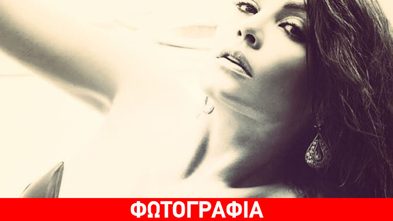 Συνεχίζει να «κολάζει» στο instagram η Κορινθίου – Η νέα pic με το πληθωρικό μπούστο