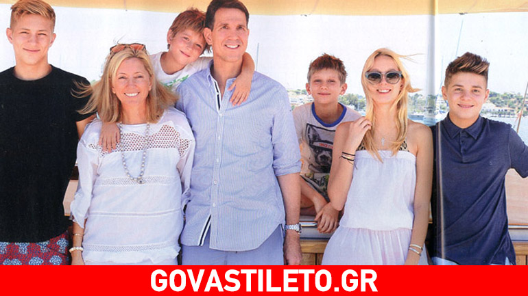 Τέως βασιλιάς Κωνσταντίνος: Υποδέχτηκε παιδιά και εγγόνια στο Πόρτο Χέλι