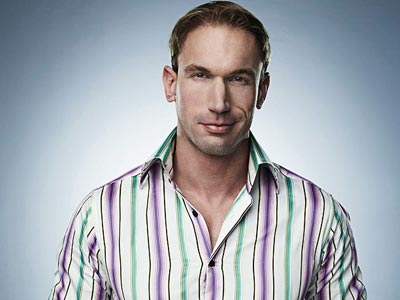 Τηλεοπτικός γιατρός «θεραπεύει» τους gay