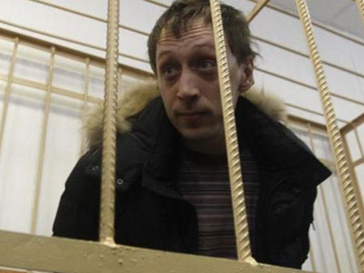 Κίνδυνος εννεαετούς κάθειρξης για τον χορευτή με το οξύ