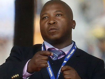 Σε ψυχιατρική κλινική ο διερμηνέας της νοηματικής στην επιμνημόσυνη δέηση για τον Μαντέλα