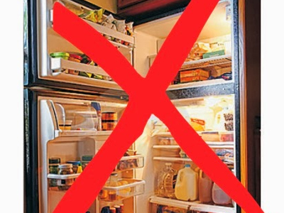 Το ξέρατε ότι δεν πρέπει να βάζουμε ζεστό φαγητό στο ψυγείο;