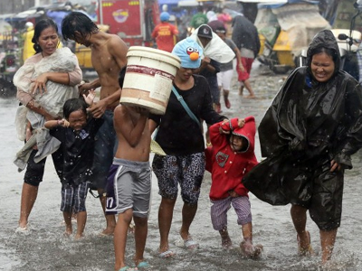 Φιλιππίνες: Τουλάχιστον 38 νεκροί από τον τυφώνα