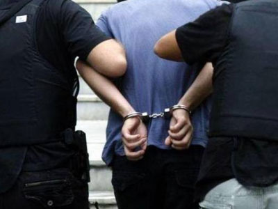 Πάτρα: Συνελήφθησαν τρεις ανήλικοι